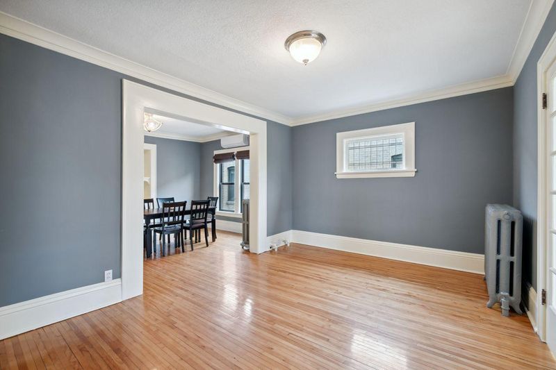 1828 Clinton Ave #4, Minneapolis, MN 55404