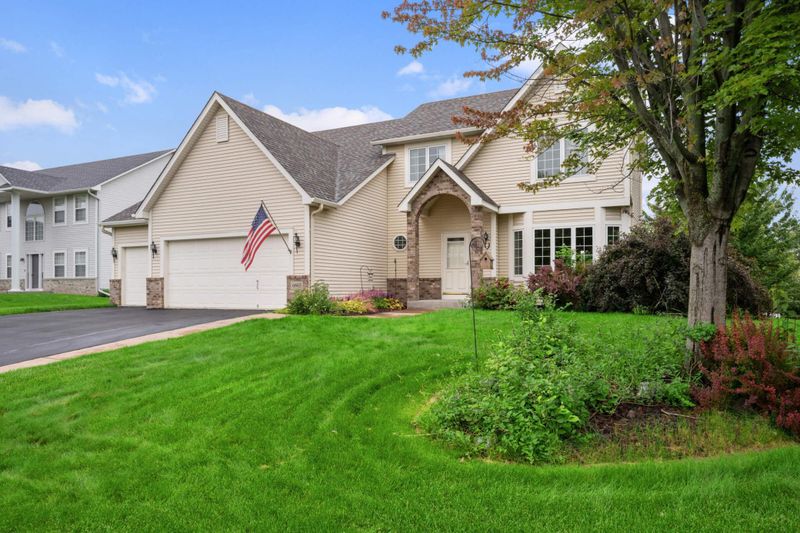 6603 Bluestem Ln S, Cottage Grove, MN 55016