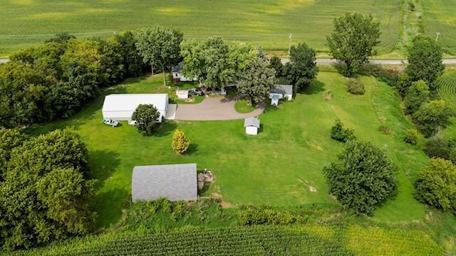 66303 205th St, Darwin, MN 55324