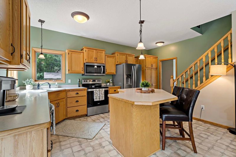 20330 Gladiola St NW, Cedar, MN 55011