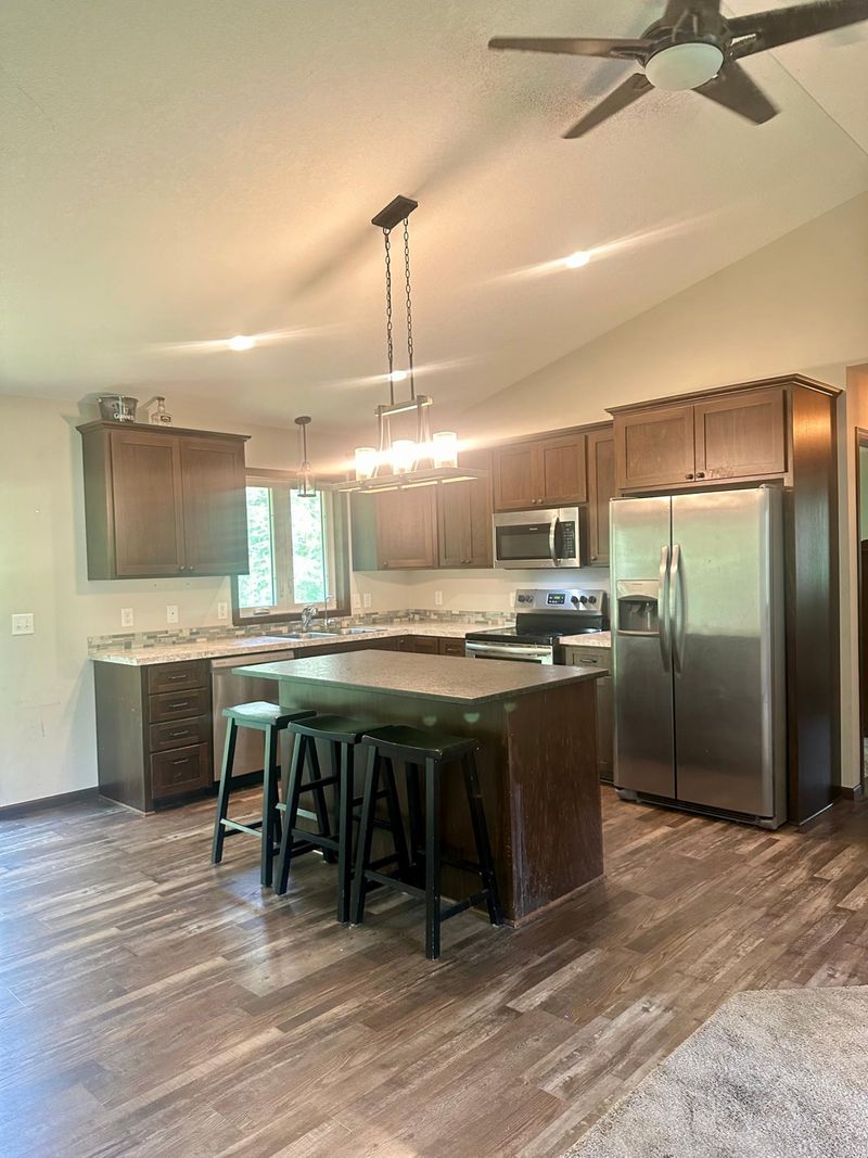 2243 Spruce Dr, Princeton, MN 55371