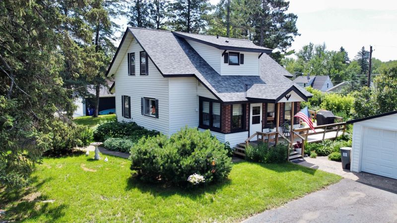 512 2nd St, Moose Lake, MN 55767