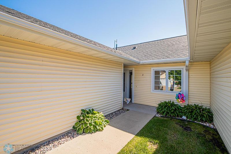 1461 Belsly Blvd #19, Moorhead, MN 56560