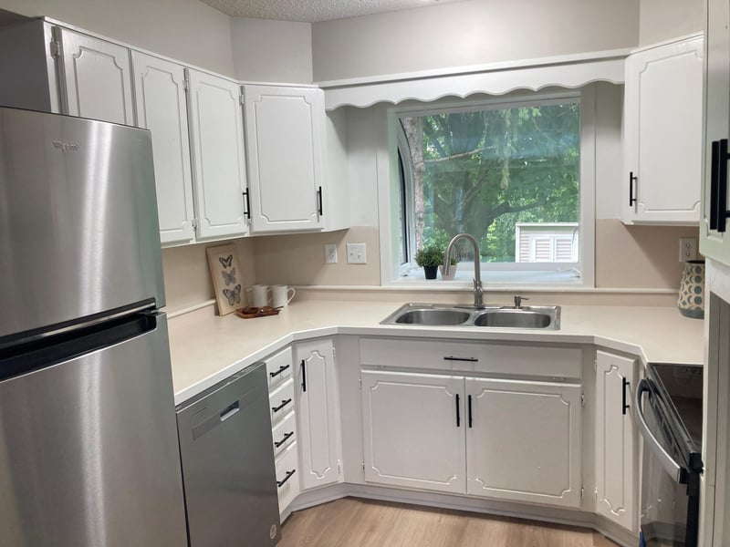 117 5th St NE, Mayer, MN 55360