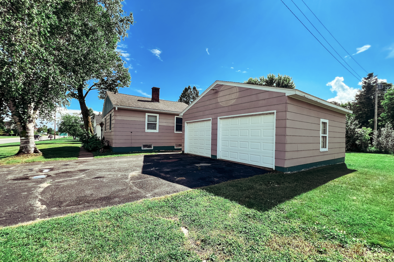 603 Division St, Deer River, MN 56636