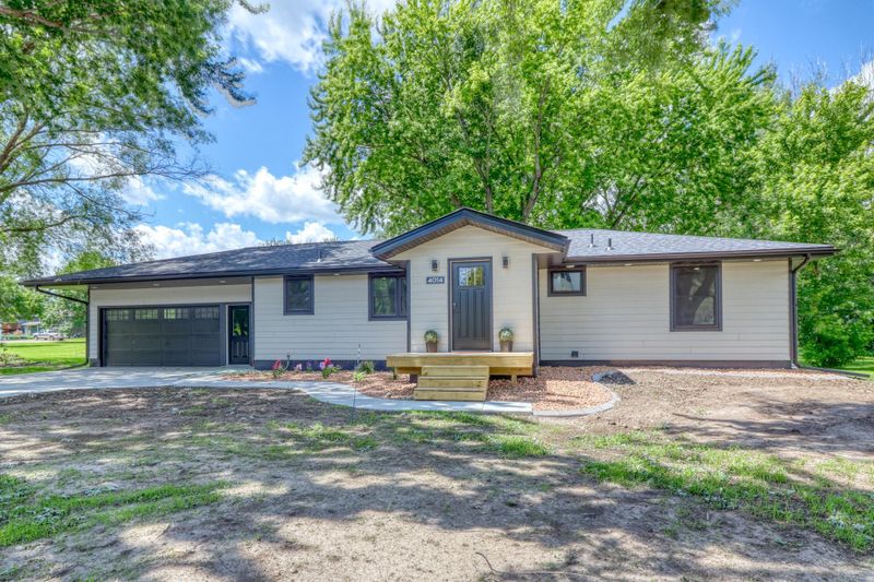 4014 4th St, Lake Park, MN 56554