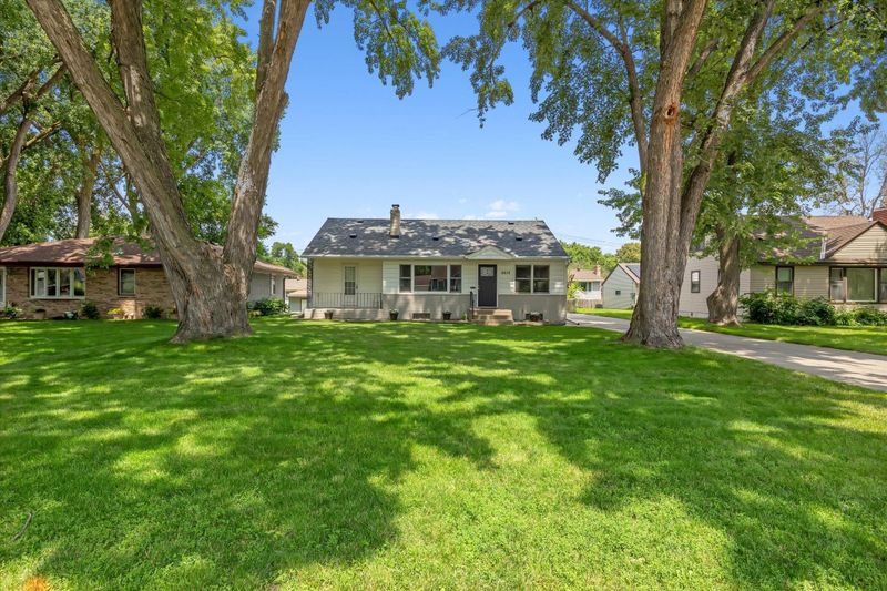 6512 46th Ave N, Minneapolis, MN 55428
