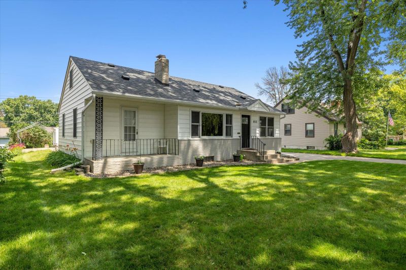 6512 46th Ave N, Minneapolis, MN 55428