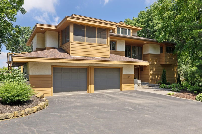 1171 Orchard Pl, Mendota Heights, MN 55118