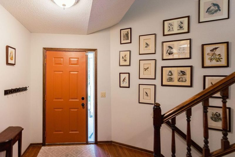 597 Chippewa Trl, Lino Lakes, MN 55014