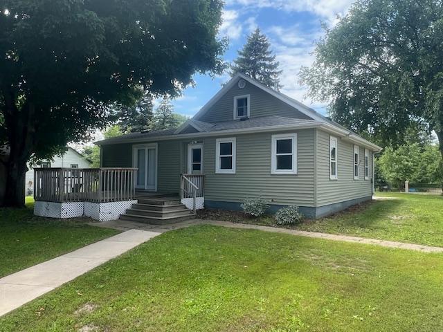 208 N 1st St, Darwin, MN 55324