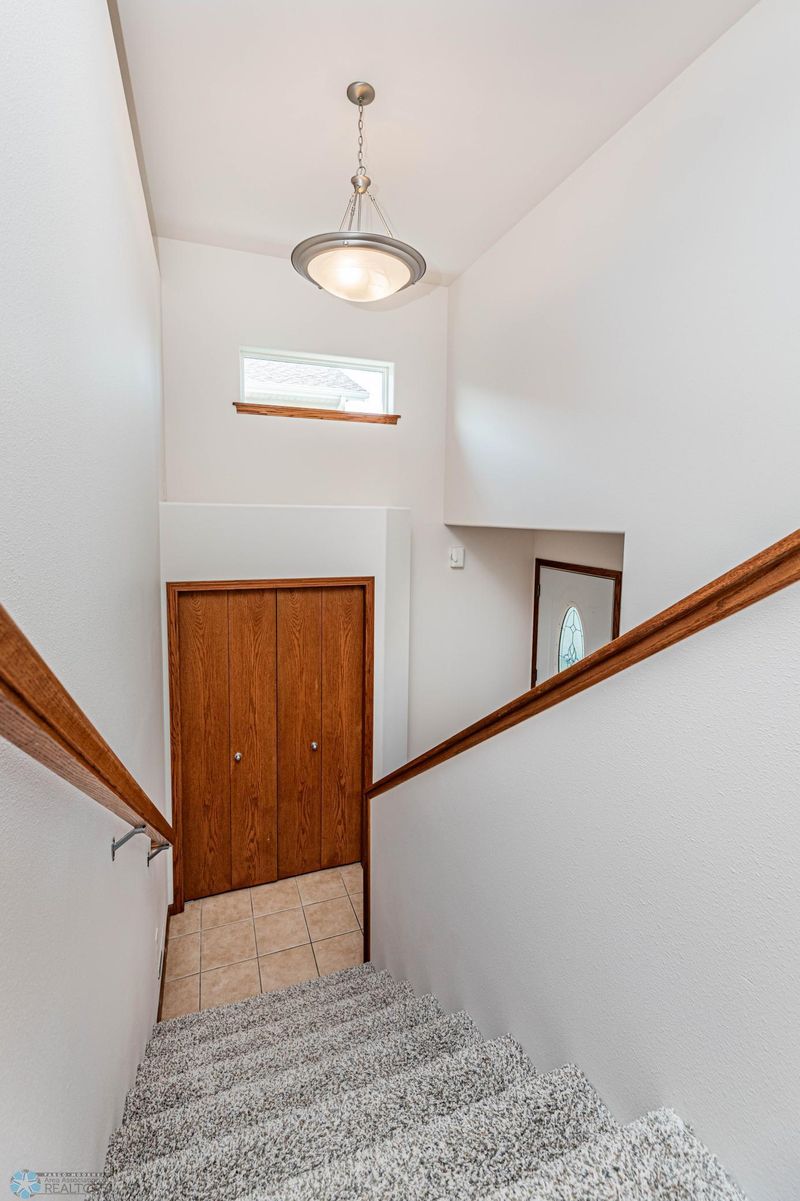 934 41st Ave S, Moorhead, MN 56560