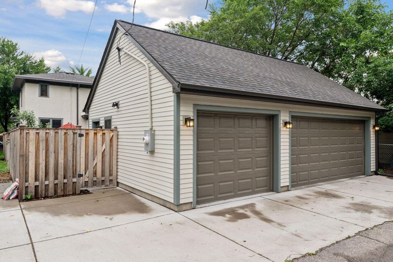 3726 Grand Ave S, Minneapolis, MN 55409