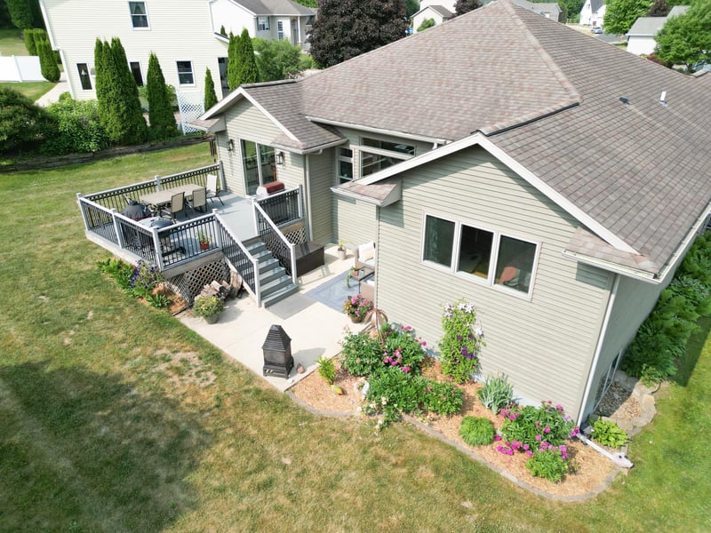 804 Crestwood Ct, Spring Valley, MN 55975