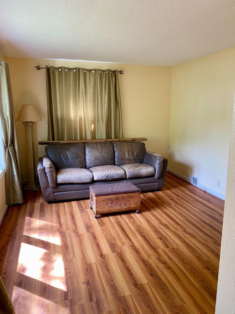 1021 NE 3rd Ave, Grand Rapids, MN 55744