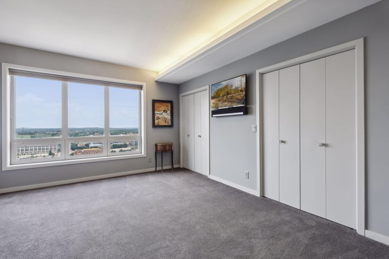 168 6th St E #2901, Saint Paul, MN 55101