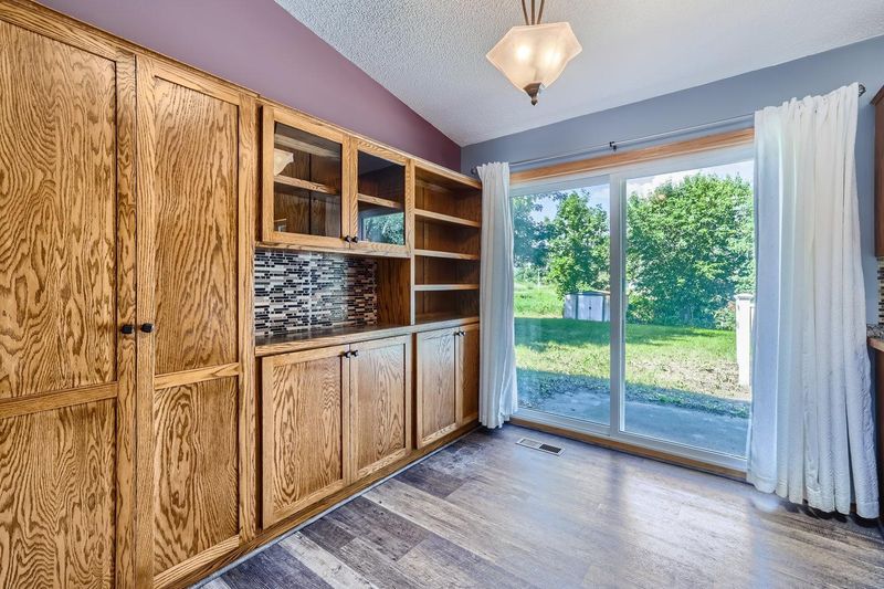 308 Marvin Elwood Rd, Monticello, MN 55362