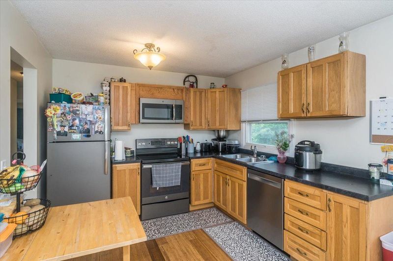 3920 N 21st St, Superior, WI 54880