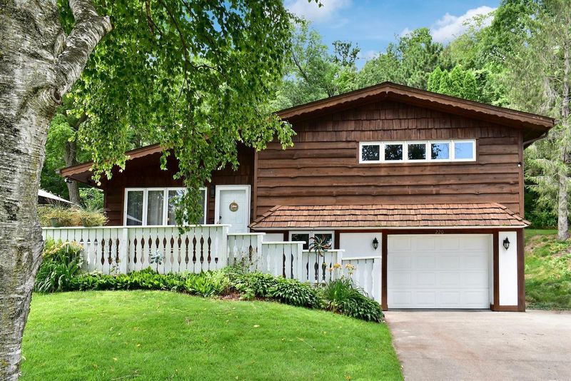 220 Birch Echo Rd, Minnesota City, MN 55959