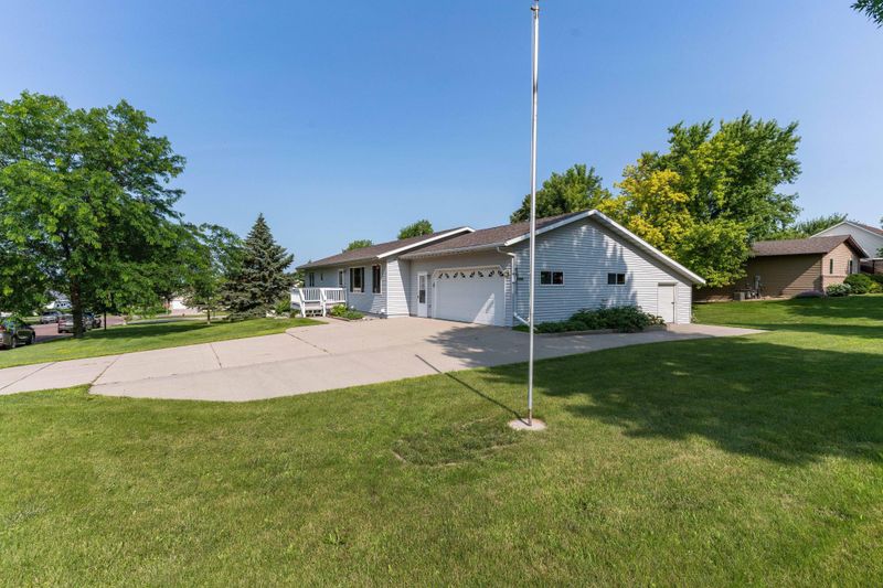 1736 S Mill St, Fergus Falls, MN 56537