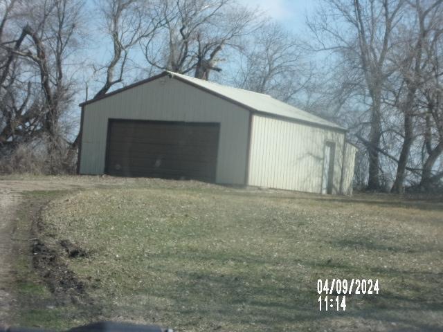 24 N Leroy Ave, Farwell, MN 56327