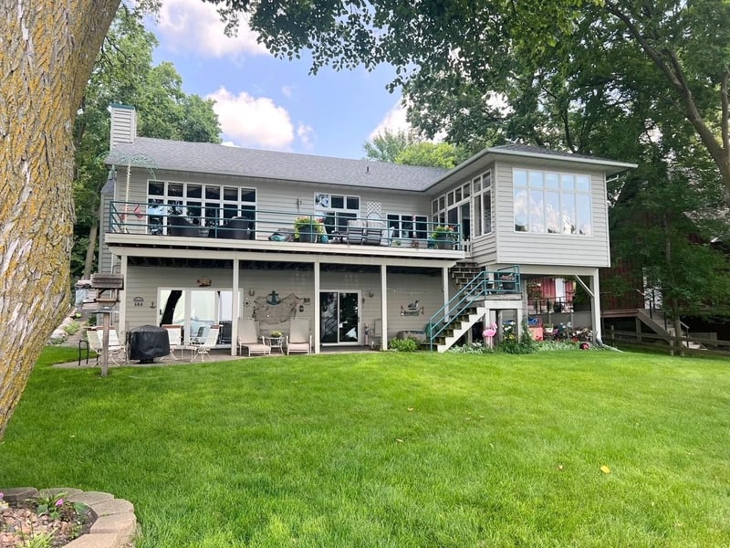 11333 N Shore Dr, Spicer, MN 56288