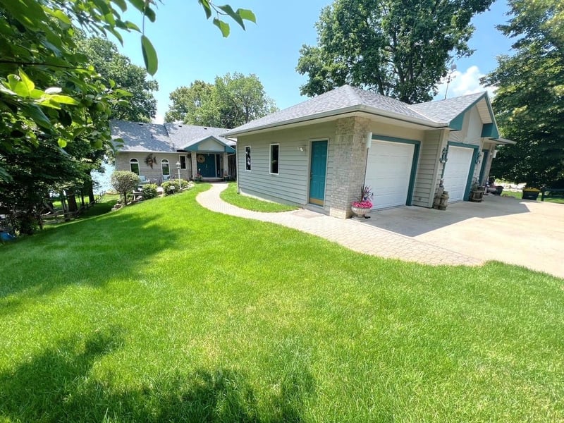 11333 N Shore Dr, Spicer, MN 56288