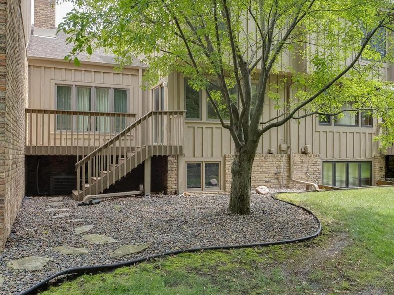 5708 Duncan Ln, Minneapolis, MN 55436