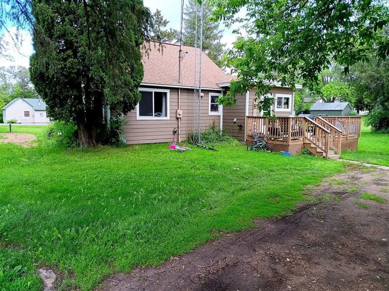 2681 26 13/16 St, Mikana, WI 54857