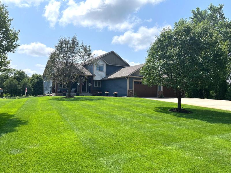 3530 145th Ave NE, Ham Lake, MN 55304