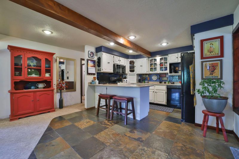 17574 Johnson Rd, Brainerd, MN 56401