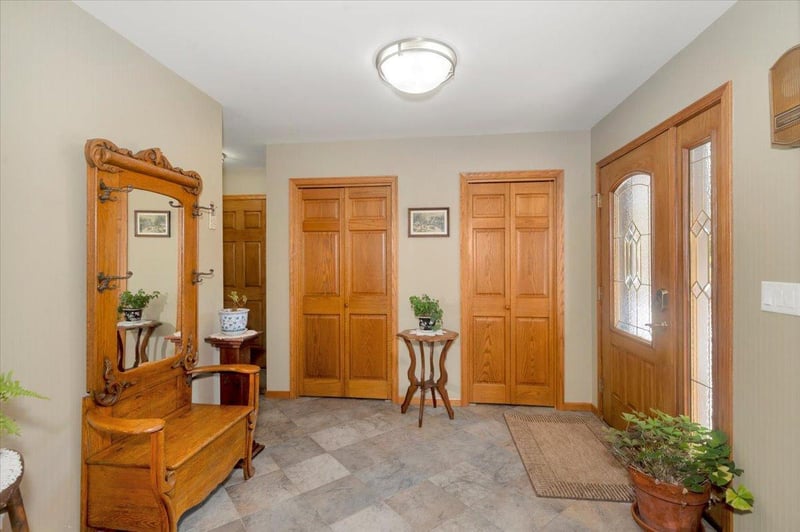 201 N 61st St, Superior, WI 54880