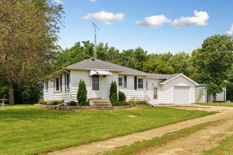 53598 134th St, Amboy, MN 56010
