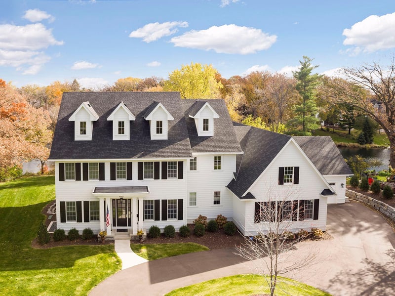 4901 E Sunnyslope Rd, Edina, MN 55424