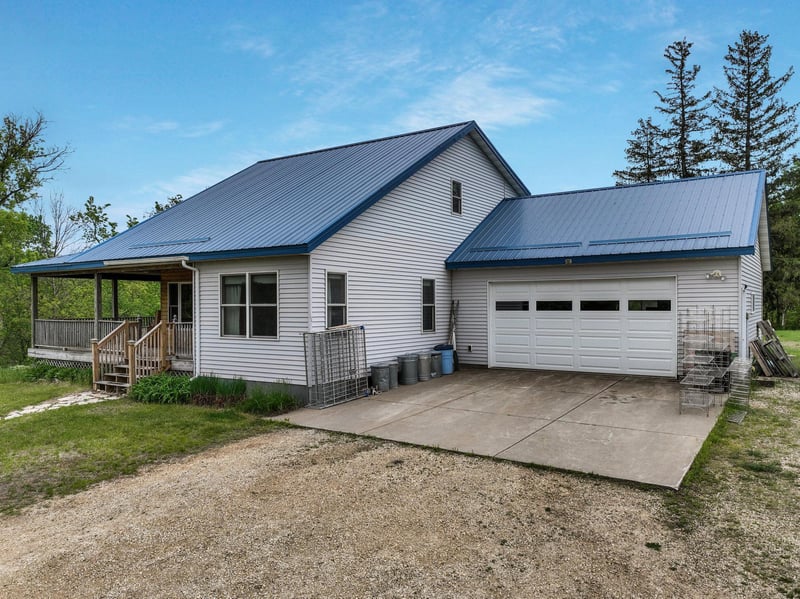 N3918 County Highway D, Arkansaw, WI 54721