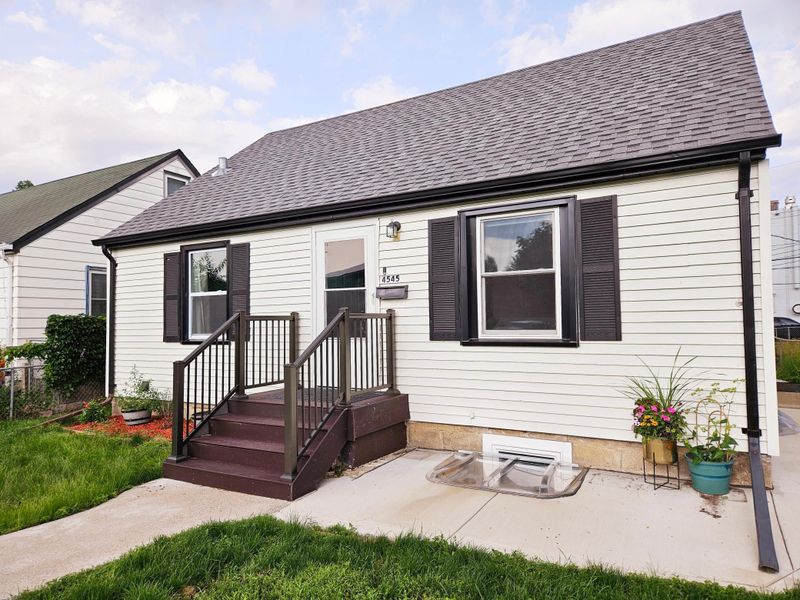 4545 Clinton Ave, Minneapolis, MN 55419