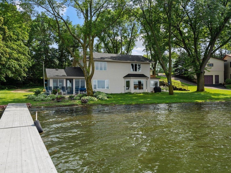 21968 Woodduck Ln, Elysian, MN 56028