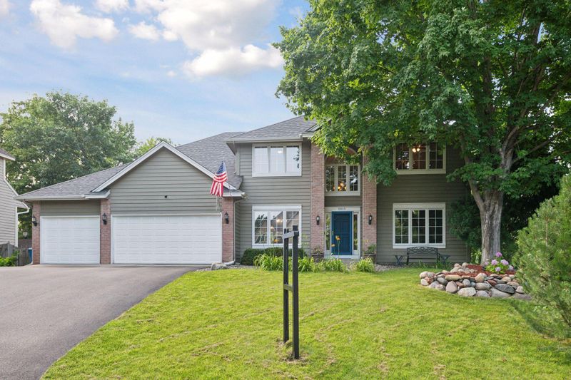 5815 Rosewood Ln N, Minneapolis, MN 55442