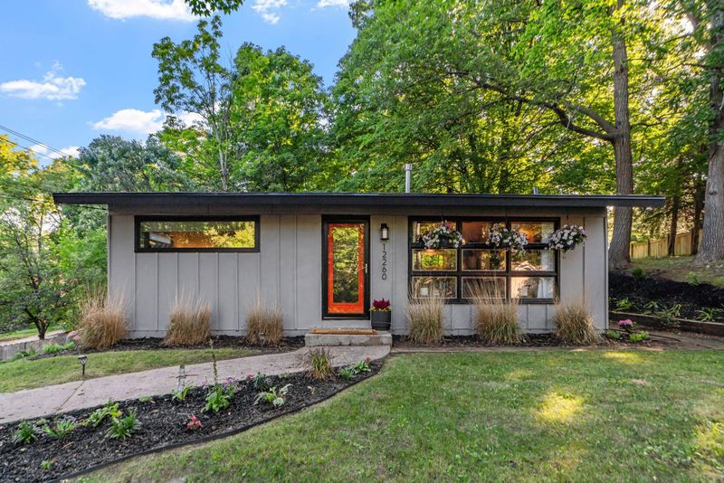 12260 24th Ave N, Minneapolis, MN 55441