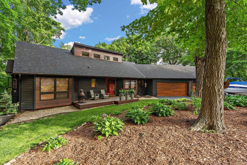 4280 Stonebridge Cir, Minnetrista, MN 55364