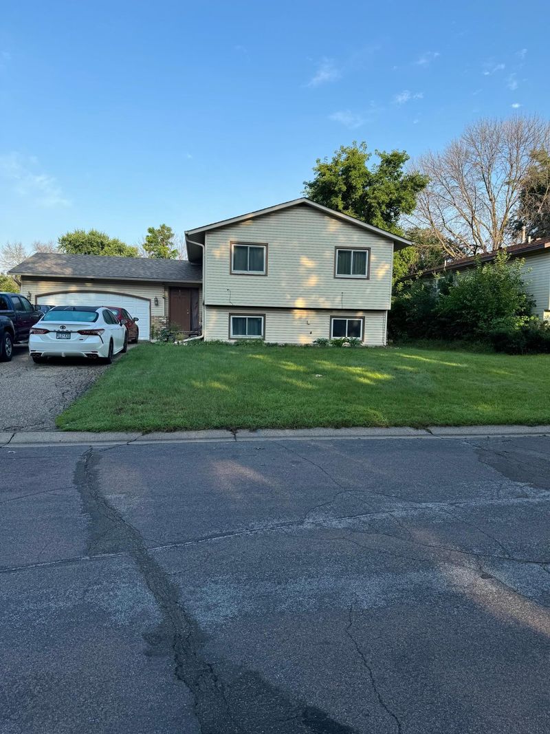 8325 Abbott Ave N, Minneapolis, MN 55443