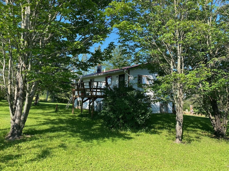 3439 Deer Forest Rd, Makinen, MN 55763