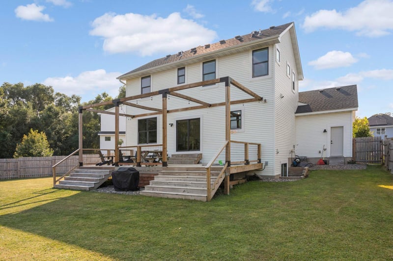 5168 Louisiana Ave N, Crystal, MN 55428