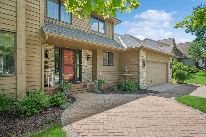 3644 Pinecrest Ct, Eagan, MN 55123