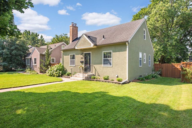 3350 Brownlow Ave, Minneapolis, MN 55426