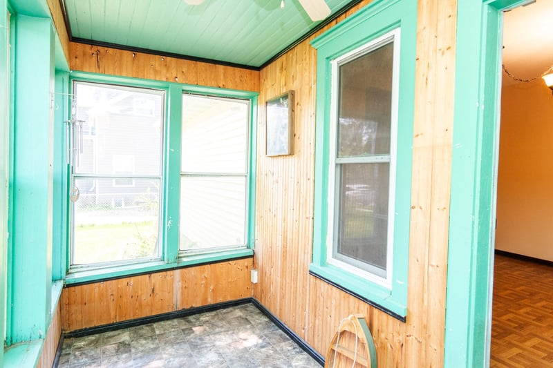 212 S Agency St, Eagle Lake, MN 56024