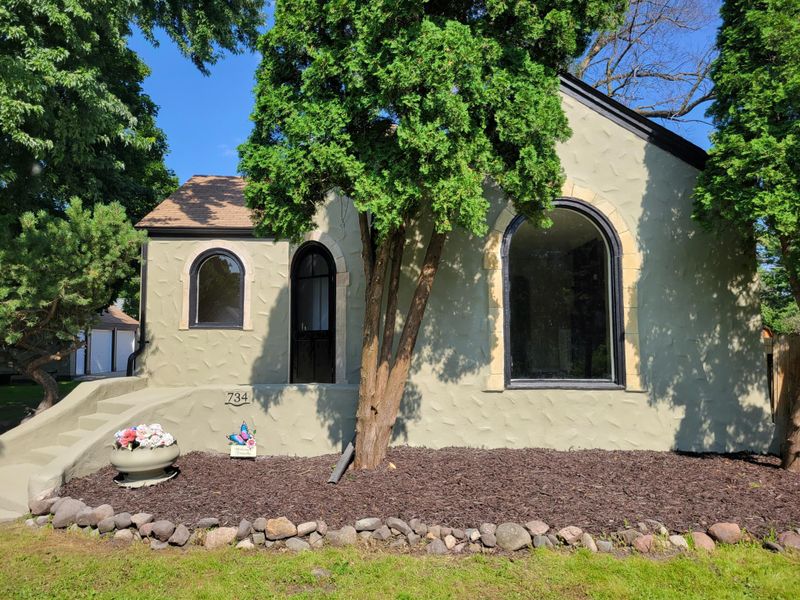 734 Summit Ave, Saint Paul Park, MN 55071