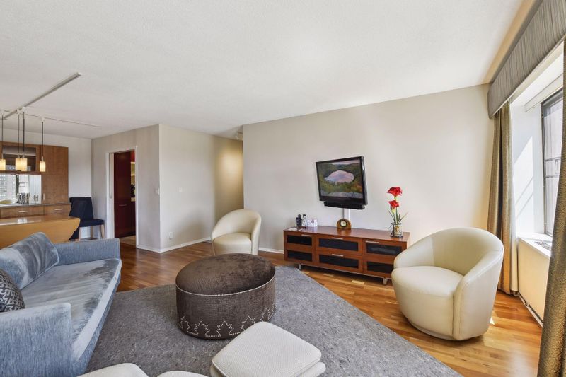 15 S 1st St #A1202, Minneapolis, MN 55401