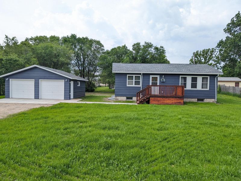 460 5th St Ne St NE, Perham, MN 56573