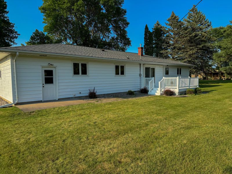 310 1st Ave SE, Pierz, MN 56364